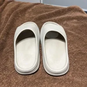 Yeezy | Shoes | Used Yeezy Slides Pure | Poshmark display picture 1
